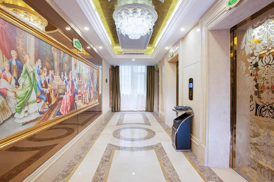 Vienna International Hotel Puning International Commodity City Ngoại thất bức ảnh